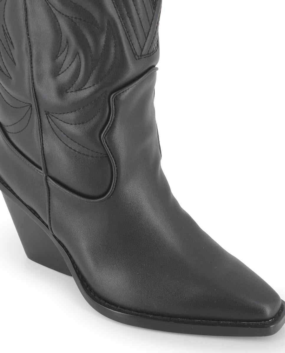 Botas camperas Fergie Blogger