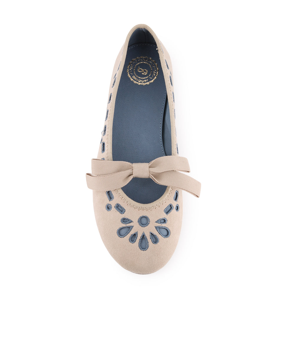 Bailarina Blogger Vionette Arena Mujer